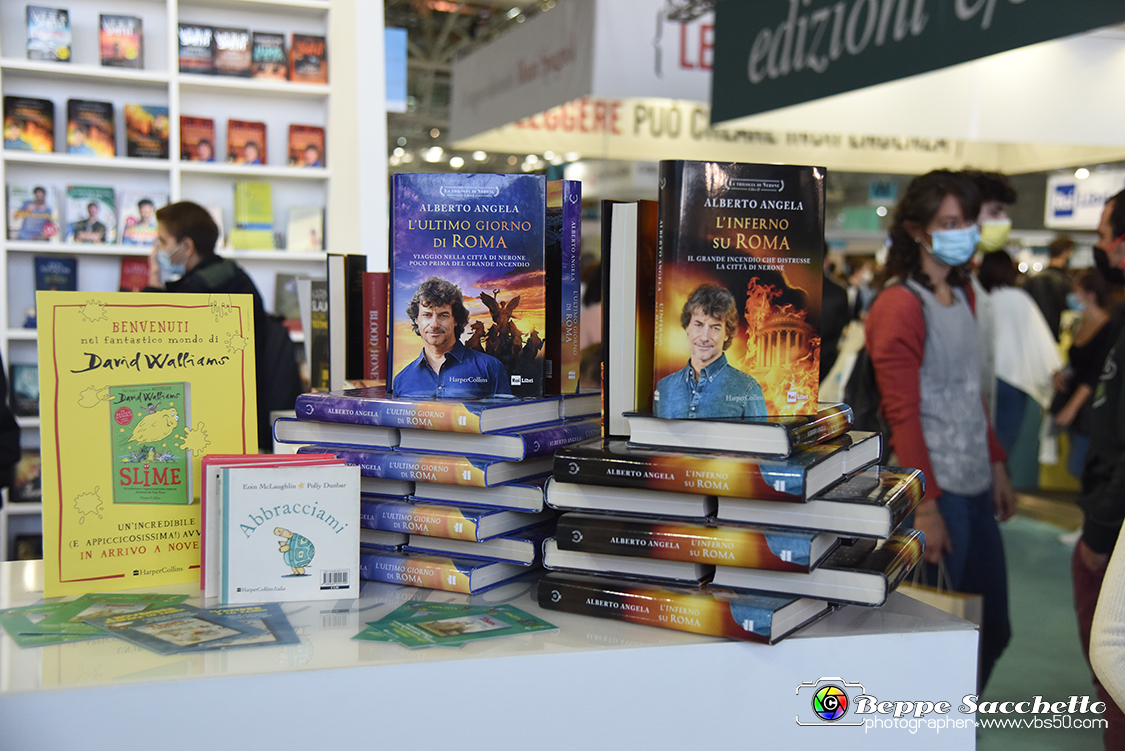 VBS_1831 - Salone del Libro di Torino - 33.ma edizione - 17 Ottobre 2021.jpg